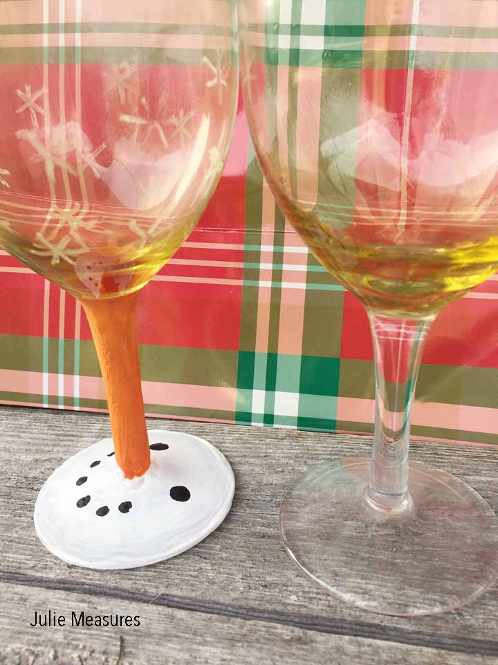 Snowman Painted Wine Glass