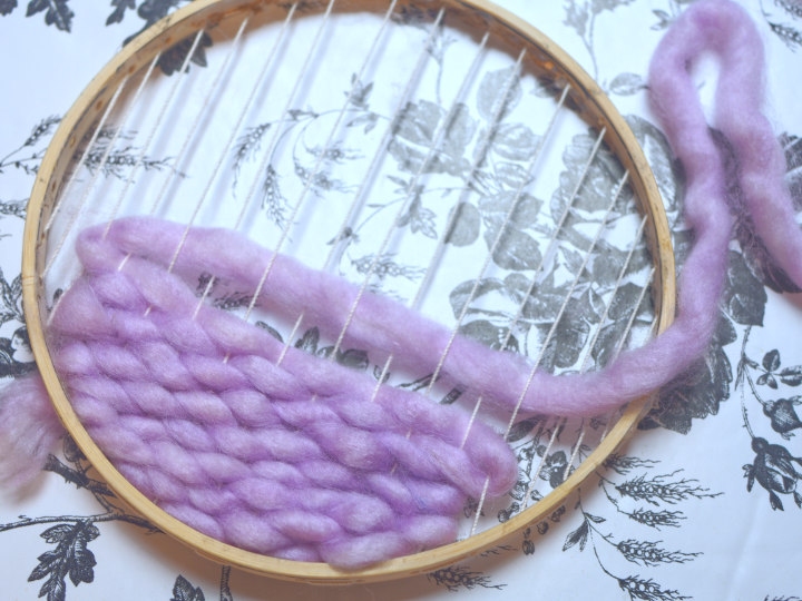 Embroidery Hoop Yarn Weaving