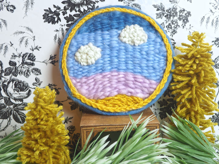 DIY Embroidery Hoop Weaving